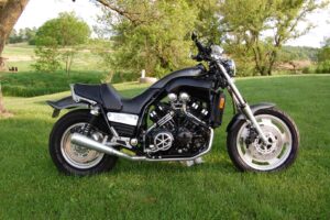 Yamaha VMAX Drag Strip Review: Muscle Bike Performance Tested