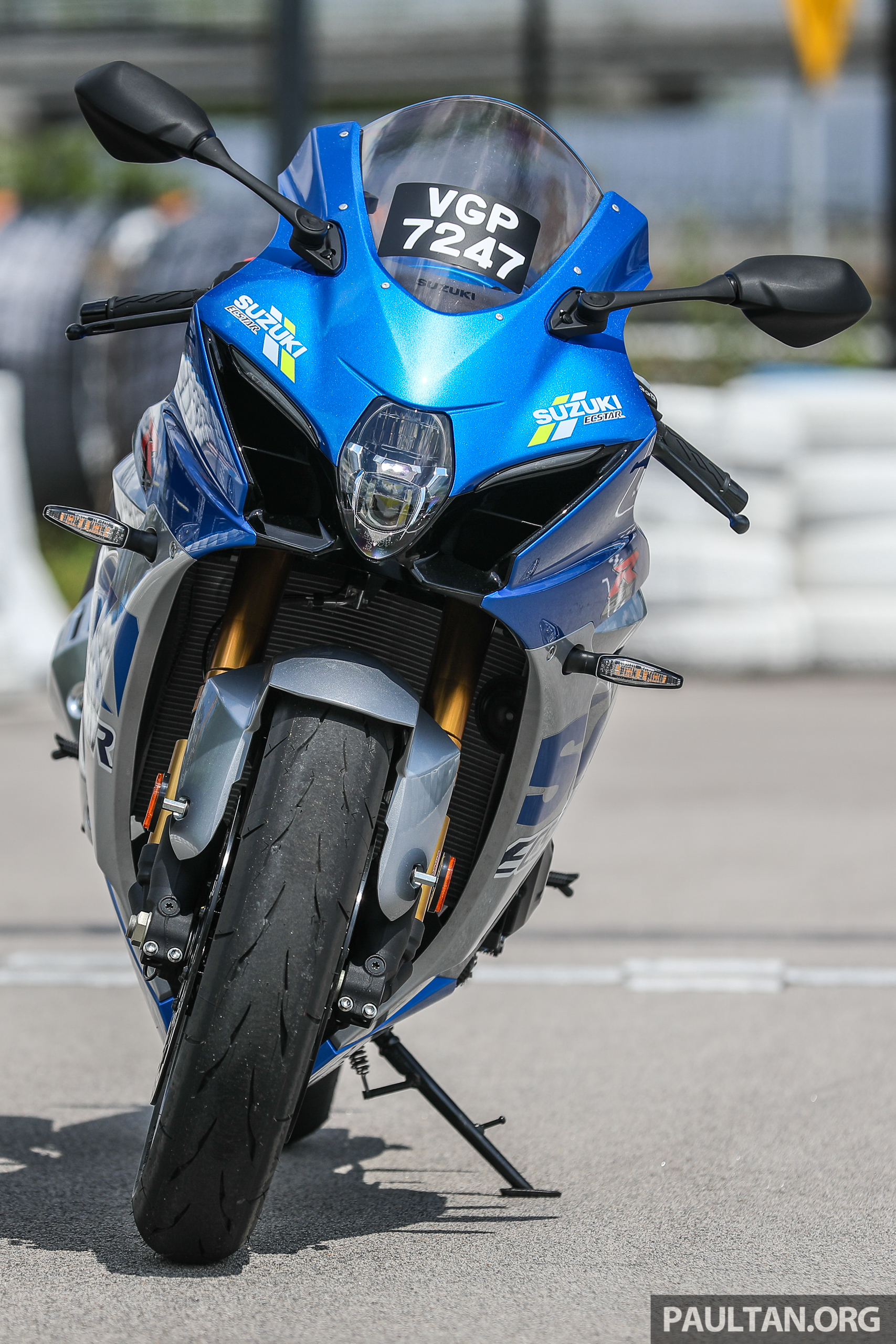 Suzuki GSX-R1000R Review: Superbike Technology for the Street