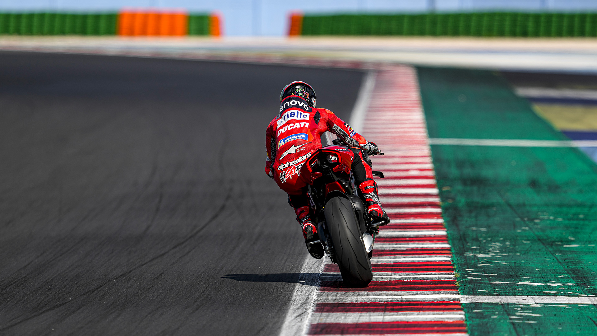 Ducati Panigale in Canada: Show Debuts V4 Specials and Auction Highlights