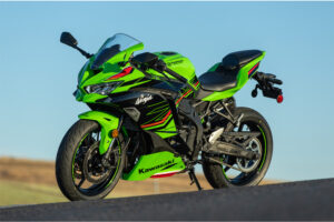 Kawasaki Ninja ZX-4RR Review: High-Revving Supersport Returns