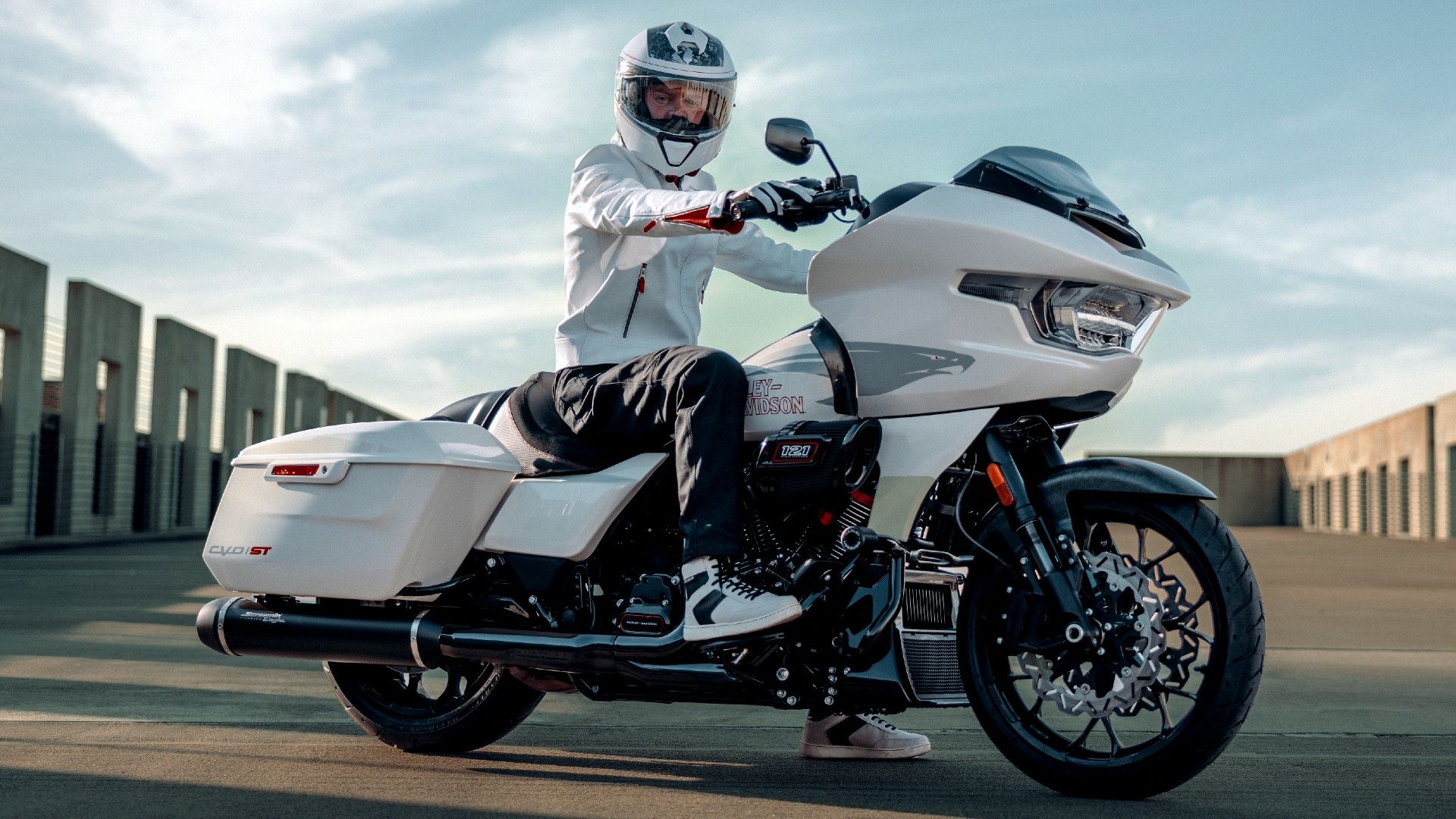 Harley-Davidson CVO Models Reviewed: Premium Touring and Adventure Power