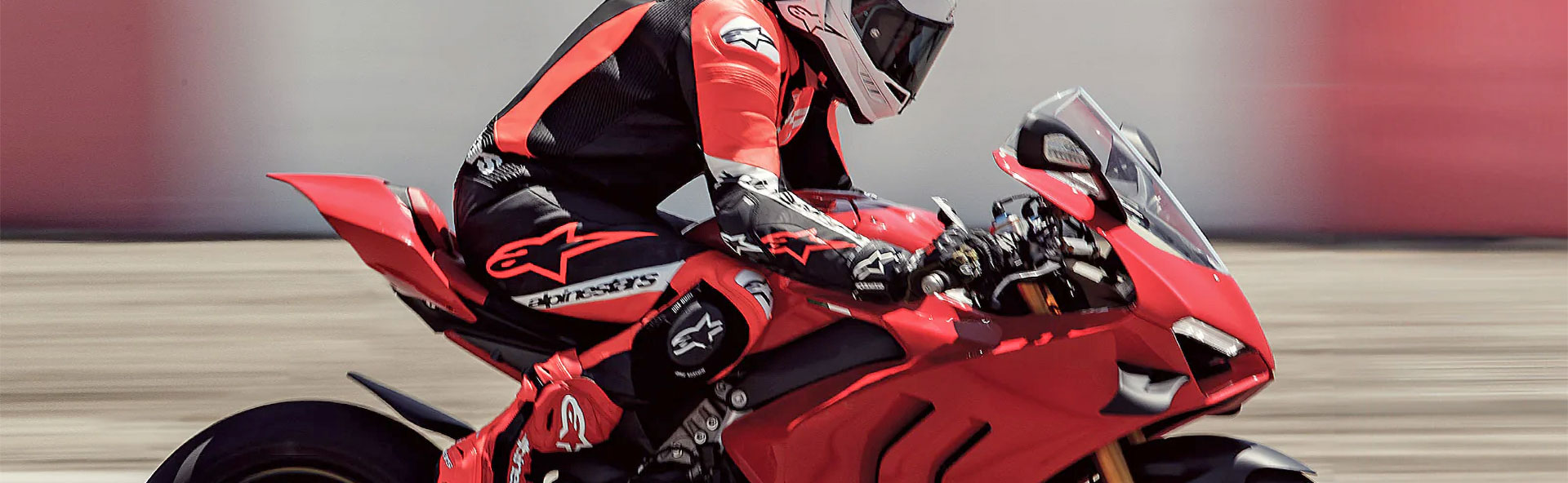 One-Piece Riding Suits: Track-Level Protection for Street Riders