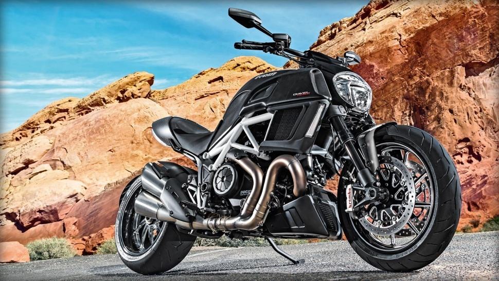 Ducati Diavel Review: Power Cruiser With Superbike DNA