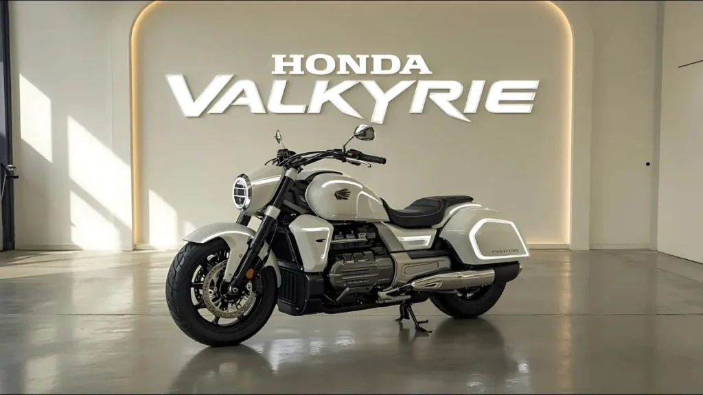 Honda Valkyrie Returns: Power Cruiser With Muscle Bike Roots