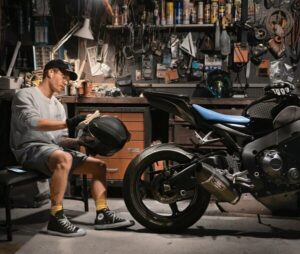 Fixing Scratched Helmet Visors: Repair or Replace?