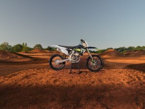 Triumph TF 250-X Motocross Bike: Hinckley Goes Full Dirt