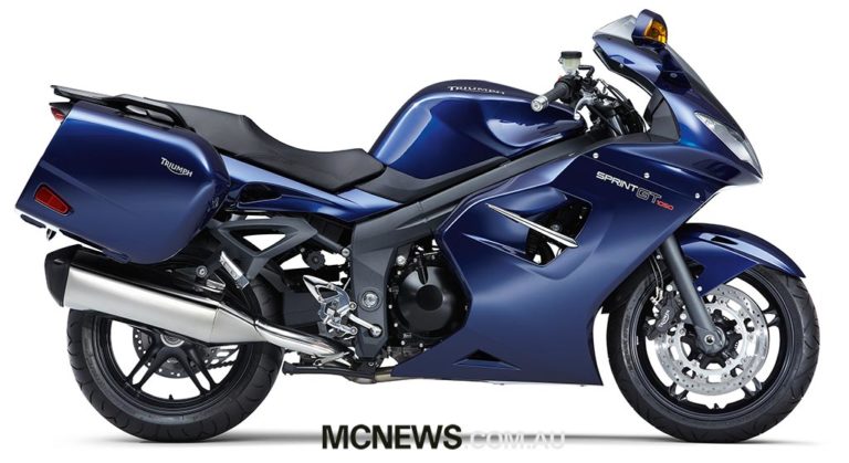 Triumph Sprint GT Review: Fast Touring With British Precision