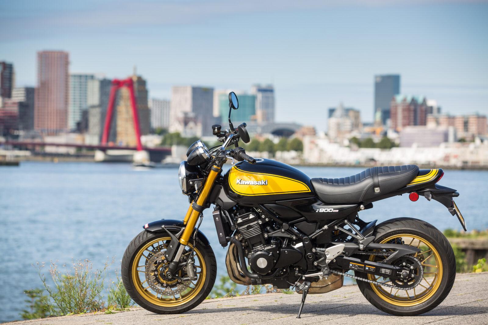 Kawasaki Z900RS SE Review: Retro Style With Modern Suspension