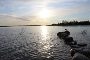 Riding the Grey Bruce Peninsula: Lakeside Roads and Quiet Towns