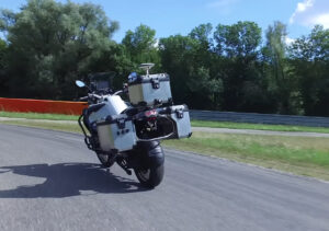BMW Autonomous R1200GS Concept: Future of Self-Balancing Motorcycles