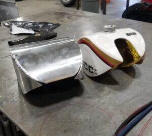 Image Airbrush Motorcycle Paint: Turning Fuel Tanks Into Rolling Art