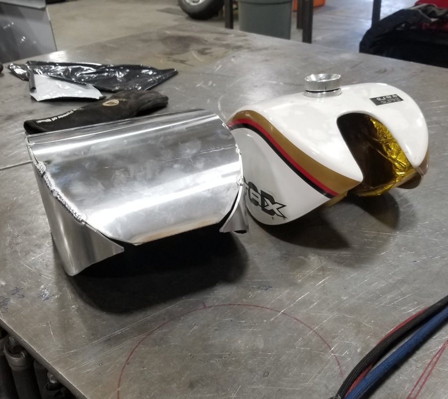 Image Airbrush Motorcycle Paint: Turning Fuel Tanks Into Rolling Art