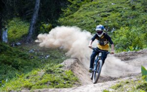 Trail Master Riding Skills: Controlling Bikes on Loose Terrain