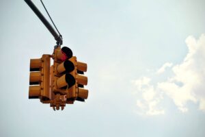 Dead Red Bill Explained: What Riders Need to Know at Intersections