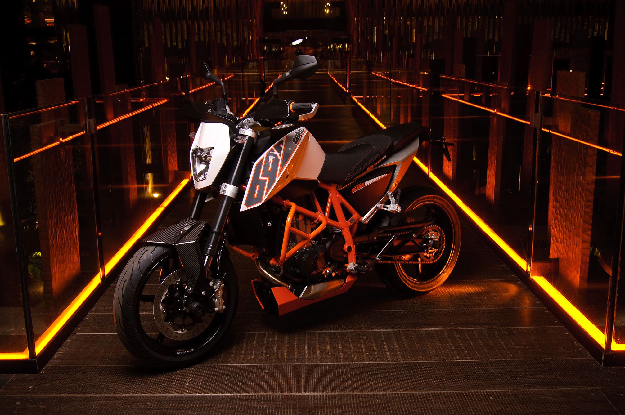 KTM 690 Duke Review: Lightweight Streetfighter With Big Attitude