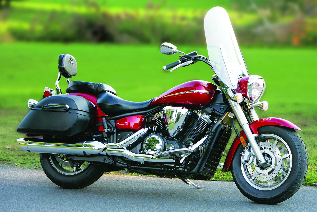 Yamaha XV1900 and V Star 1300 Tourer Review: Big Cruisers Compared