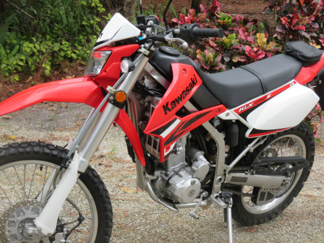 2009 Kawasaki KLX250S vs KLX250SF—Dual Sport Showdown