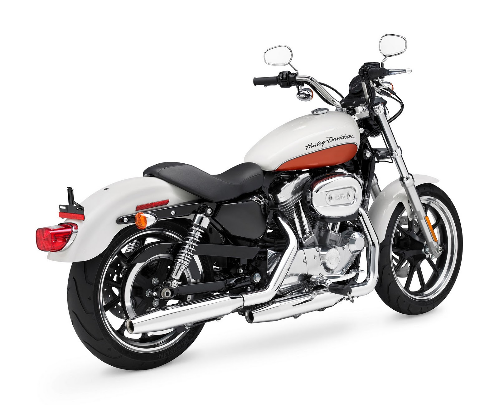 2011 Harley Sportster 883 vs 1200—Which One Wins?