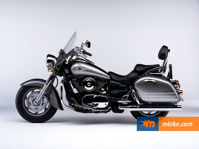 2005 Kawasaki Vulcan 1600 vs 2000—Cruiser Power Battle