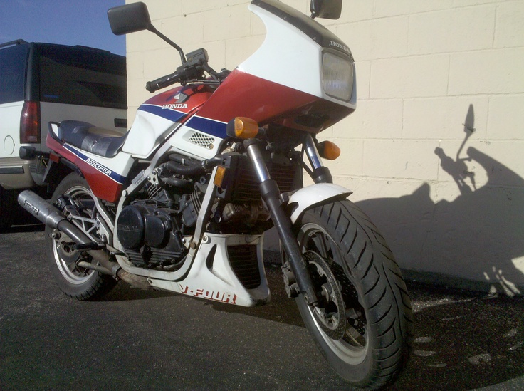 1985 Honda Interceptor Series—The Birth of Modern Sportbikes