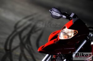 2010 Ducati Hypermotard 796—Urban Fun Machine