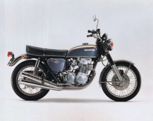 1971–1974 Honda CB750 vs CB500 Four—Which Is Better?