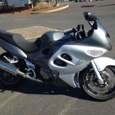 2004 Suzuki Katana 600 vs 750—Better Than You Think?