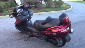 2009 Suzuki Burgman 650—Luxury Scooter Surprise