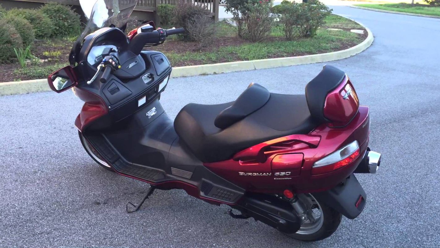 2009 Suzuki Burgman 650—Luxury Scooter Surprise