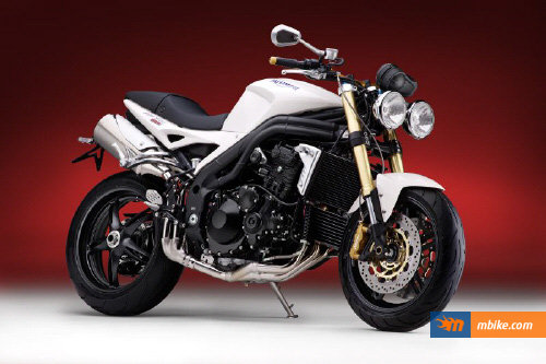 2006 Triumph Speed Triple 1050—Streetfighter Icon