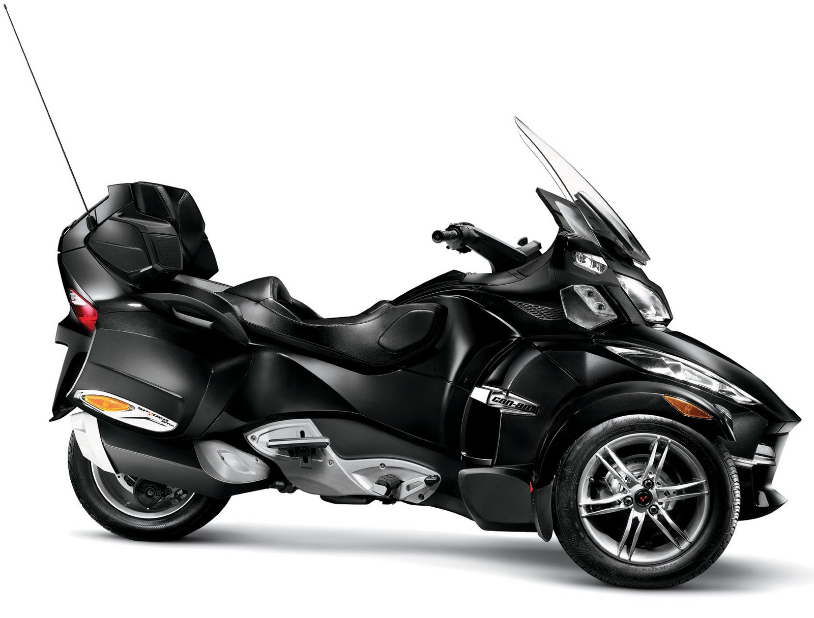 2011 Can-Am Spyder—RS vs RT vs RSS