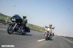 2000 Harley Road Glide vs Road King—Touring Battle