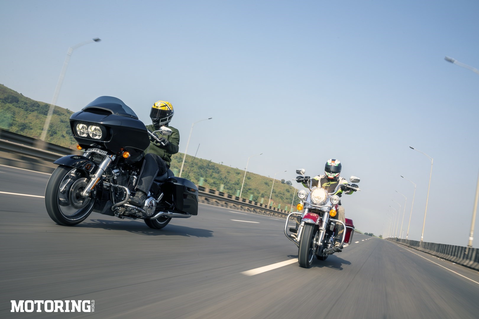2000 Harley Road Glide vs Road King—Touring Battle