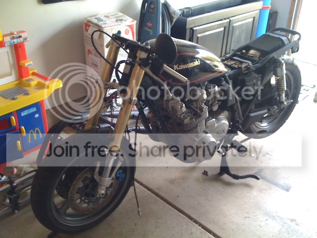 1982 KZ550 vs KZ750 LTD—Best Budget Cruiser?