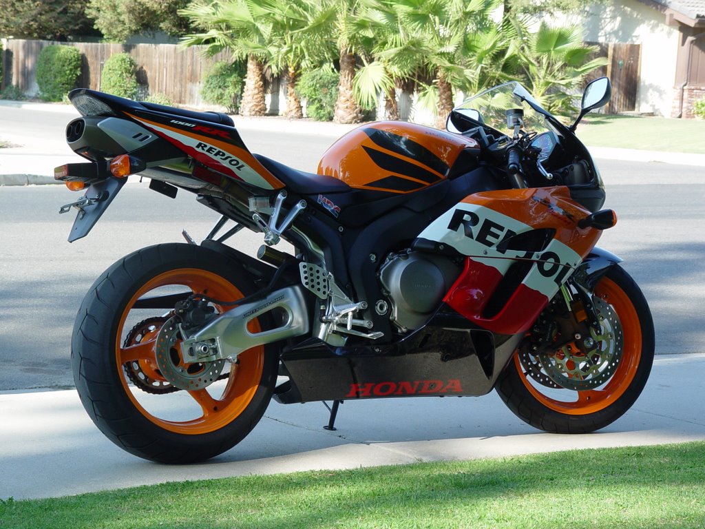 2005 Honda CBR1000RR—Superbike Performance Breakdown