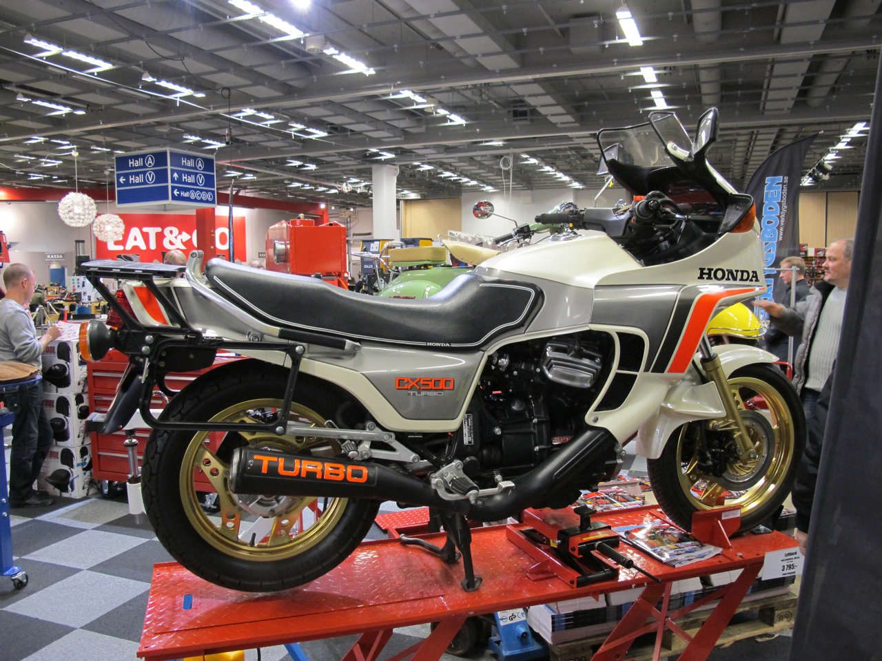 1982 Honda CX500 Turbo—Ahead of Its Time or Too Weird?