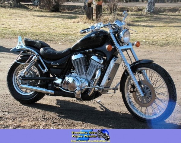 1993 Suzuki Intruder 800—Classic Cruiser Review