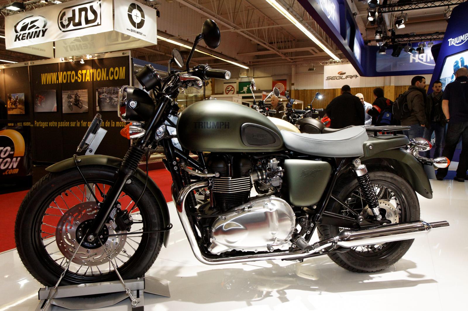 2011 Triumph Bonneville T100—Modern Classic Charm