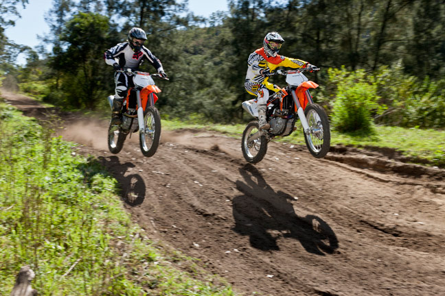 2012 KTM 350 SX-F vs 450 SX-F—Which One Wins?
