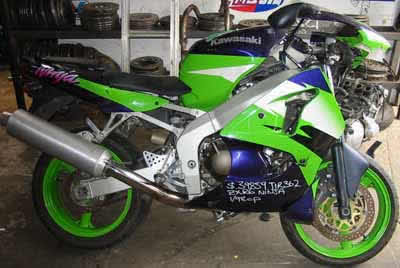 1998 Kawasaki ZX6R—The Supersport That Defined an Era
