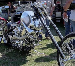 How to incorporate Skulls into a Custom Chopper Theme