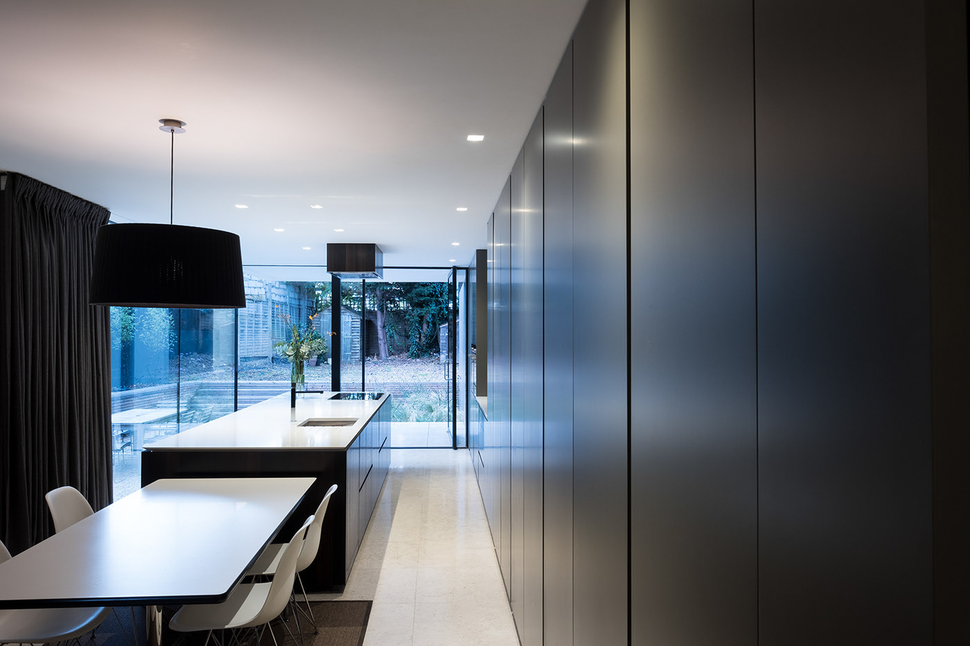 Paul Sr. Building Style vs. Paul Jr. Design Aesthetic